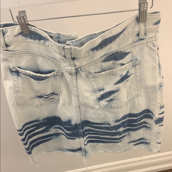 Zara Blue Denim Mini Skirt Ribbed Ruched Casual - Picture 3 of 3